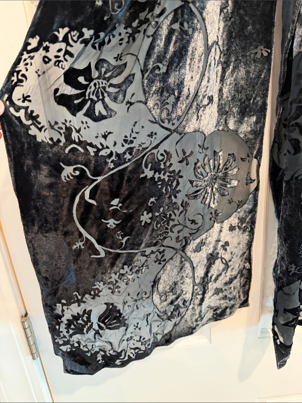 Black Velvet Burnout Floral Scarf - Picture 2 of 4